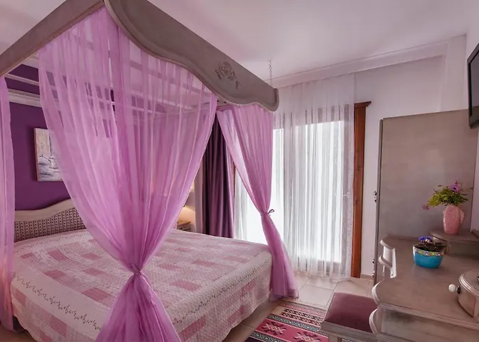 Mara Bahce 3* Alaçatı